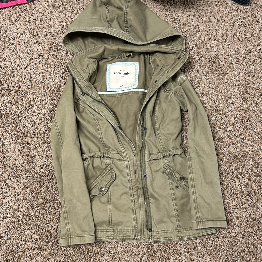 Abercrombie 1892 green jacket size youth large